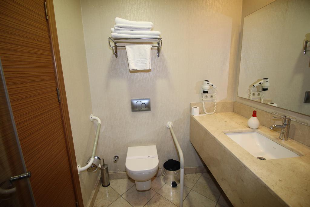 Boss Hotel Sincan Ngoại thất bức ảnh